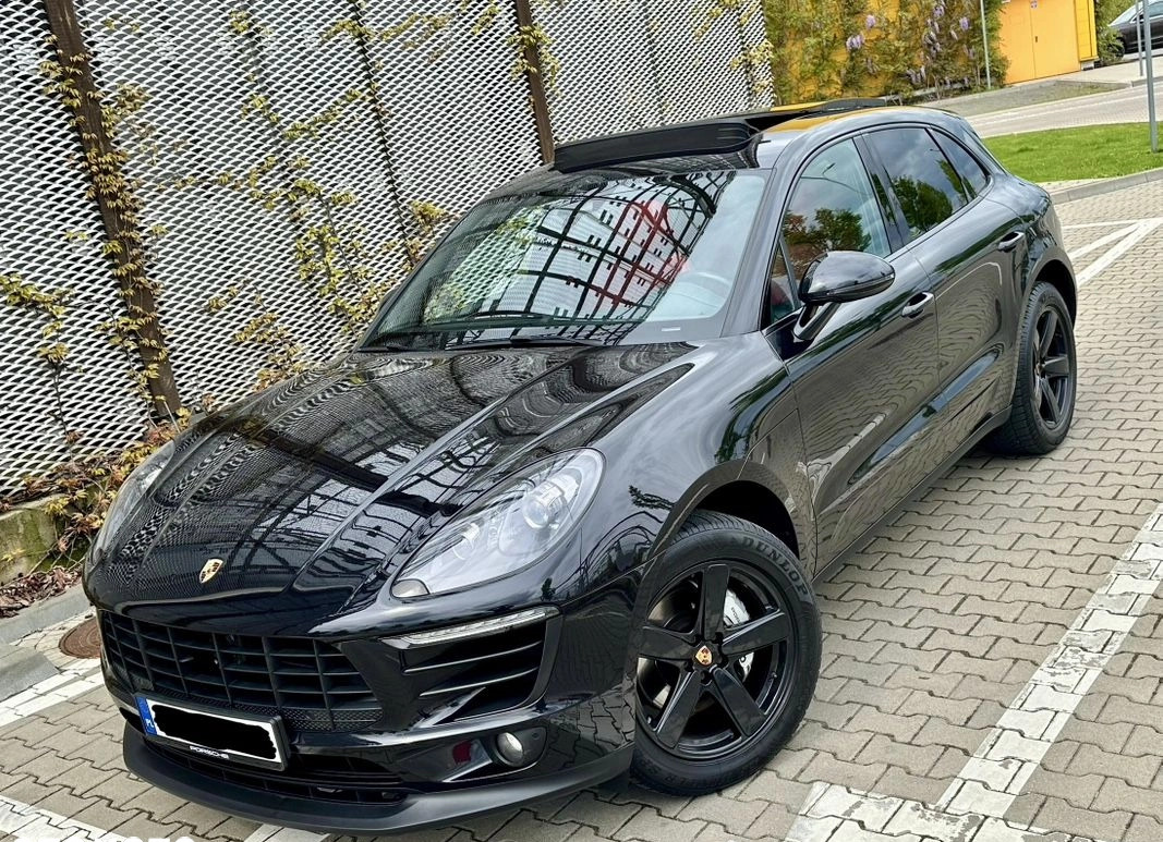 Porsche Macan cena 139900 przebieg: 192000, rok produkcji 2015 z Warszawa małe 742